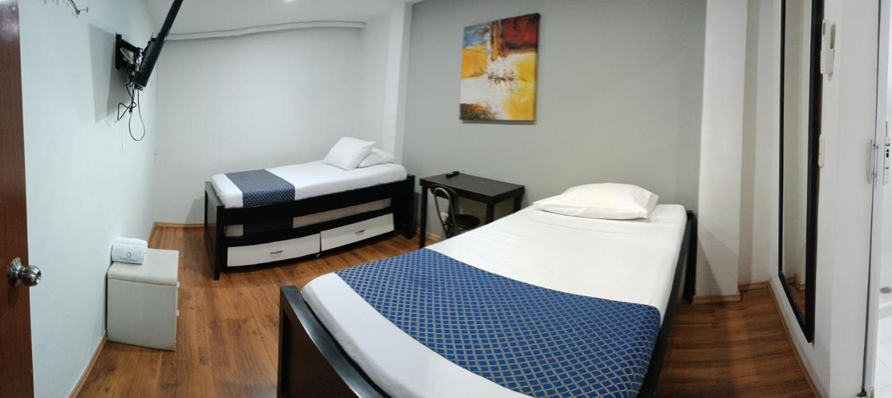 Hotel Travelers Sport Cali Exteriör bild